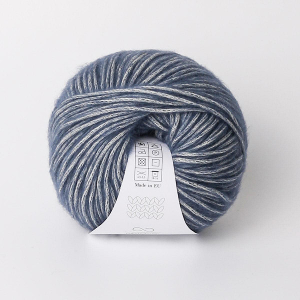 Пряжа INFINITY AQUARELLE 65% хлопок, 35% меринос - 6052 JEANS BLUE (синий джинс)
