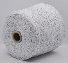 Пряжа G&G FILATI COTONE  350 (100% хлопок) 03 белый с зеркальными  пайетками и люрексом