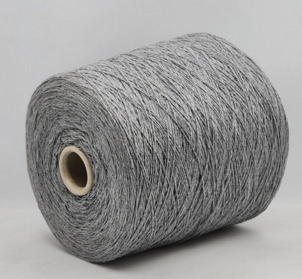 Пряжа G&G Filati SILVER PLUS 3/15 (70% меринос, 20% шелк, 10% кашемир) - 01 светло-серый