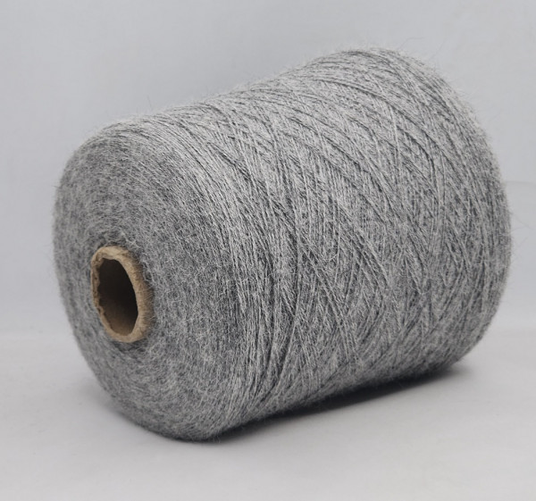 Пряжа INCA TOPS SURI 2/16 (100% альпака сури) - 5571 светло-серый меланж