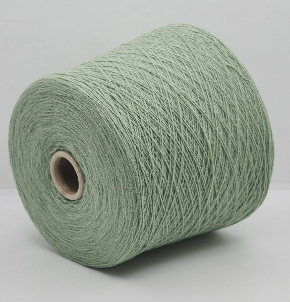 Пряжа The Italian Art of Yarn артикул Rebecca 2/15 (80% овечья шерсть, 20% ангора) - светло-зеленый